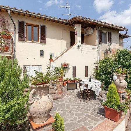 Awesome Home In Montefoscoli With Wifi Esterno foto