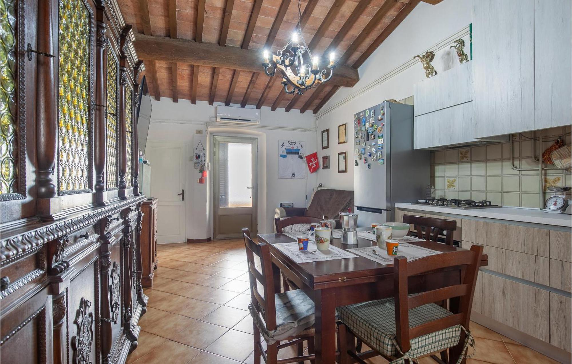 Awesome Home In Montefoscoli With Wifi Esterno foto