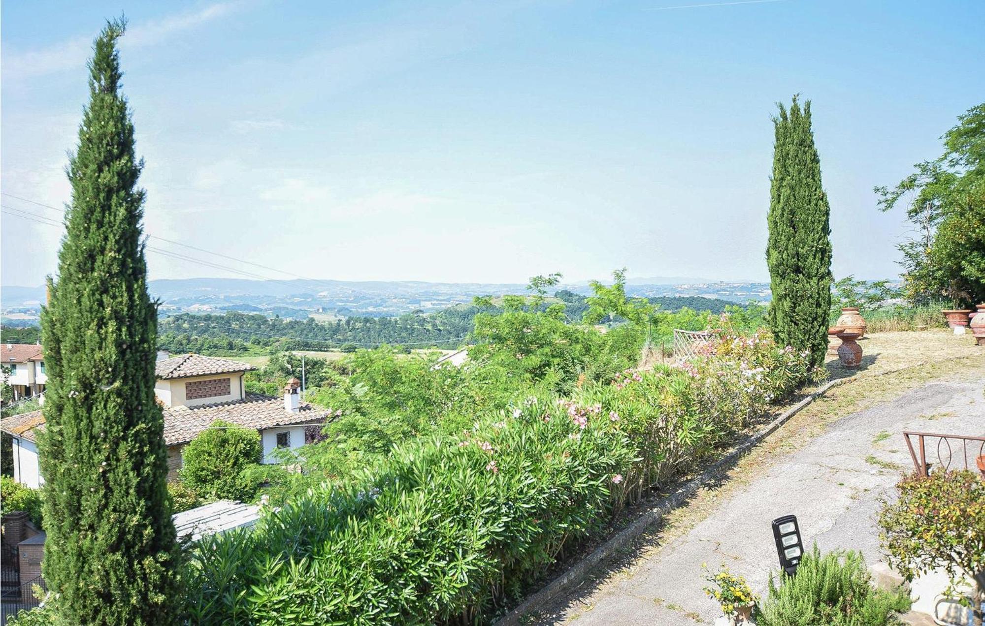Awesome Home In Montefoscoli With Wifi Esterno foto